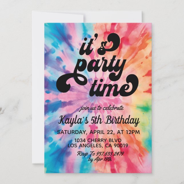 Invitación de cumpleaños Groovy Tie Dye Es hora de (Anverso)