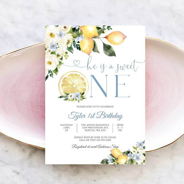 Invitación de cumpleaños número 1 con tema floral  (Subido por el creador)