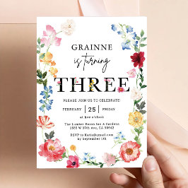 Invitación de cumpleaños número 3 con tema de niña