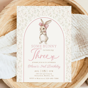 Invitación de cumpleaños número 3 de niña conejo B