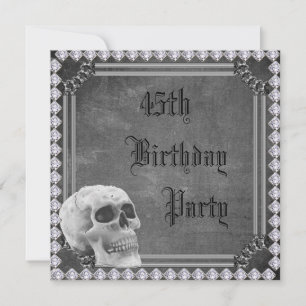 Invitación de cumpleaños número 45 con calavera y 
