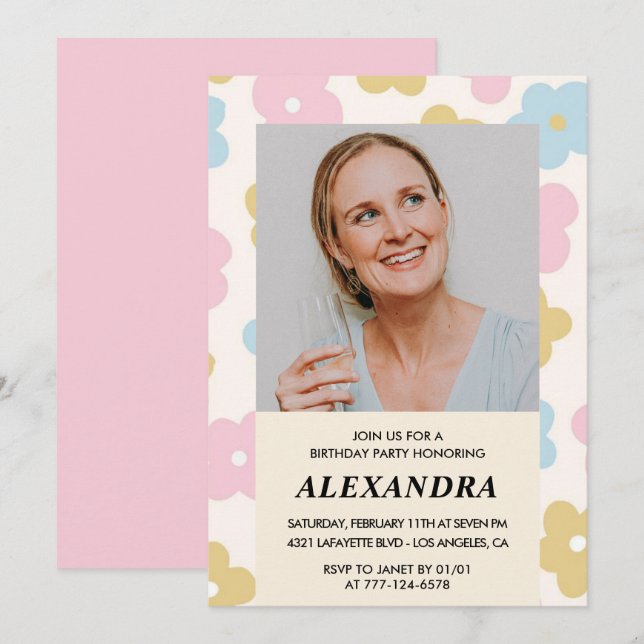 Invitación de cumpleaños número 63 con foto floral (Anverso / Reverso)