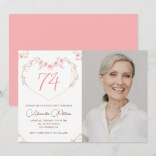 Invitación de cumpleaños número 74 con foto floral