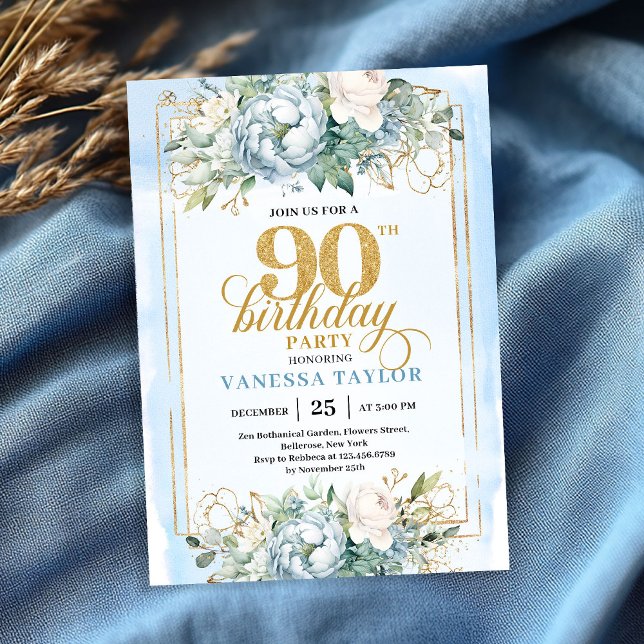Invitación de cumpleaños número 90 hermosa en azul (Beautiful dusty blue and gold 90th birthday celebration)