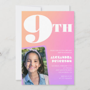 Invitación de cumpleaños número 9 con gradiente de