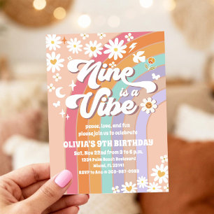 Invitación de cumpleaños número 9 de Retro Arcoíri