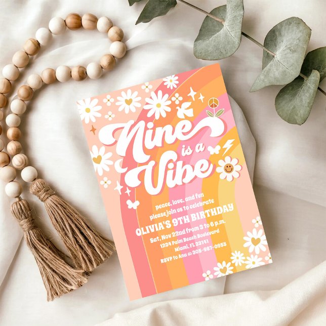 Invitación de cumpleaños número 9 Retro Groovy (Subido por el creador)