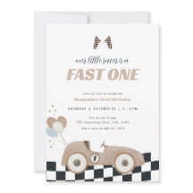 Invitación de cumpleaños número uno beige de coche