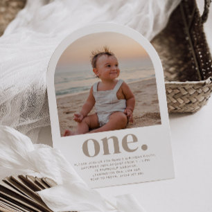 Invitación de cumpleaños número uno con foto en ar