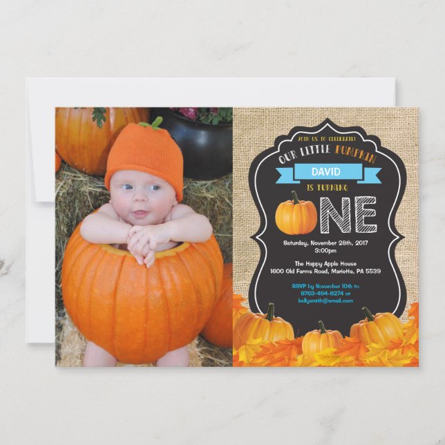 Invitación de cumpleaños número uno de calabaza en (Anverso)