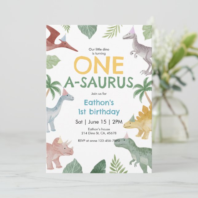 Invitación de cumpleaños número uno de un dinosaur (Anverso de pie)