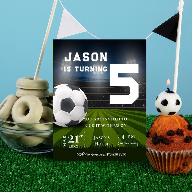 Invitación de cumpleaños para el fútbol de fútbol (Soccer Football Themed Sports Birthday Invitation Postcard)