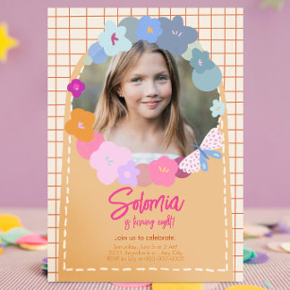 Invitación de cumpleaños para niña con foto de flo