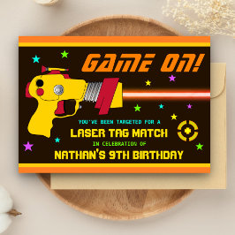 Invitación de cumpleaños para niños con etiqueta l