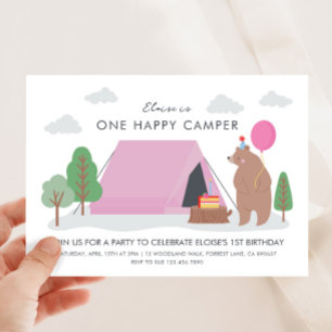 Invitación de cumpleaños para un camper feliz