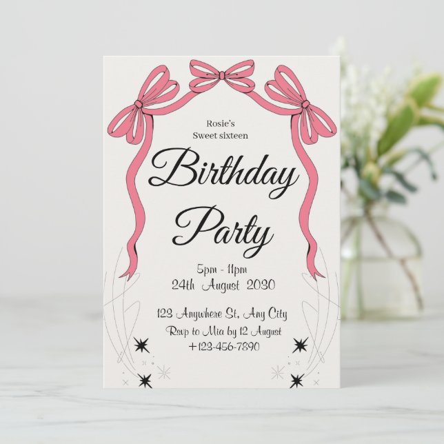 invitación de cumpleaños rosa brillo lindo femenin (Anverso de pie)