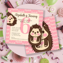 Invitación de cumpleaños rosada de Chica Cute Hedg