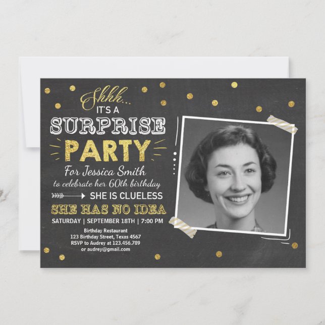 Invitación de cumpleaños sorpresa Chalkboard Gold (Anverso)