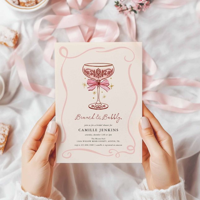 Invitación de desayuno rosa y brindis para despedi (Pink and Burgundy Hand Drawn Brunch and Bubbly Bridal Shower Invitation)