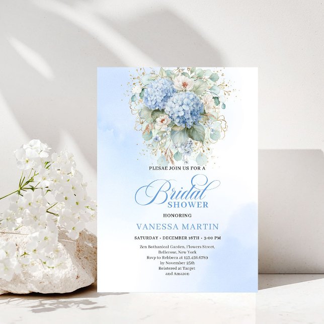 Invitación de Despedida de Soltera de Hortensia Az (Soft Blue Hydrangea Gold Bridal Shower Invitation)