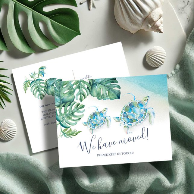 Invitación de desplazamiento botánico de la tortug (We have moved postcards watercolor sea turtle and monstera palm leaf art by Victoria Grigaliunas)