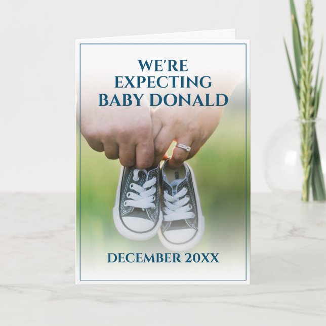 Invitación de embarazo con zapatos para bebé (Anverso)