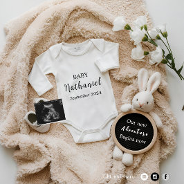 Invitación de embarazo en conejito neutro