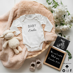 Invitación de embarazo minimalista y neutra