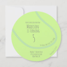 Invitación de fiesta con pelota de tenis moderna