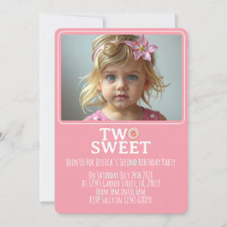 Invitación de fiesta de fotos de niña de dos años 