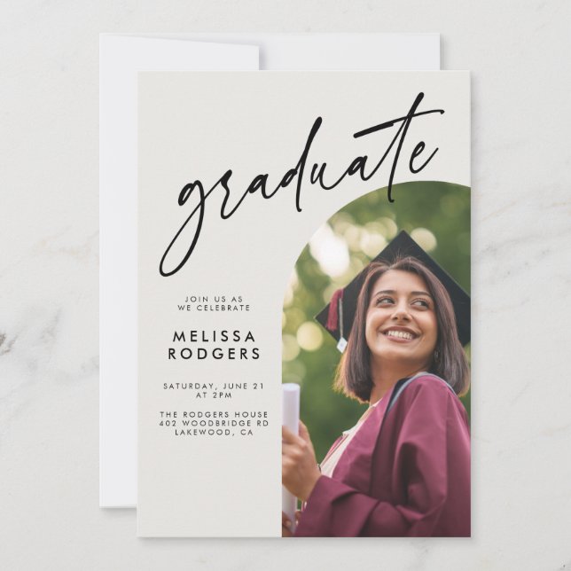 Invitación de fiesta de graduación de arco moderno (Anverso)