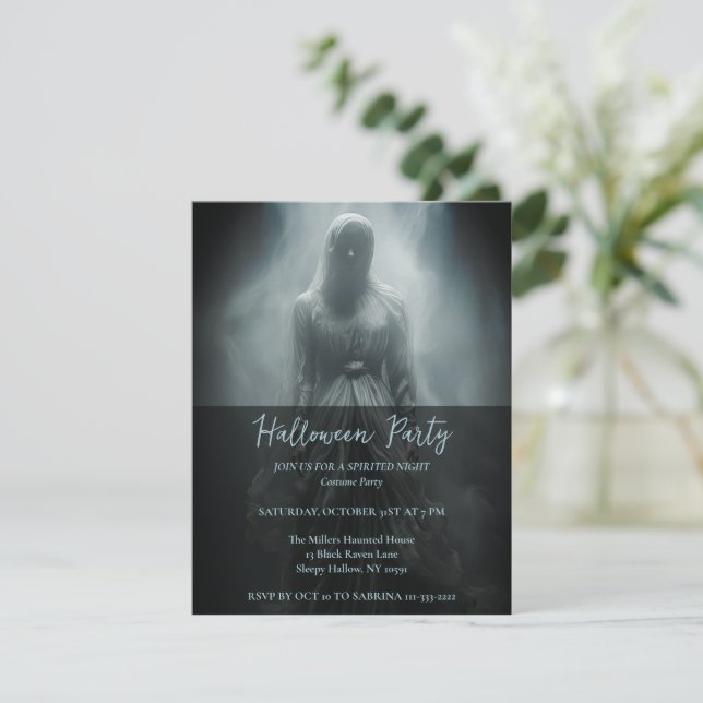 Invitación de fiesta de Halloween gris para una mu (Anverso de pie)