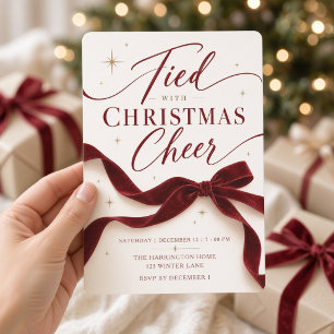 Invitación de fiesta de Navidad con lazo de tercio