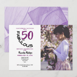 Invitación de fiesta morada y negra "50 y fabulosa