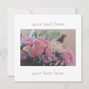 Invitación de flores de rosa púrpura rosa pálido p