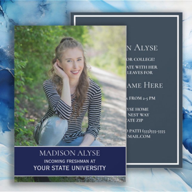 Invitación de foto de fiesta de maleta universitar (Navy blue and white graduation/college dorm trunk party photo invitation)