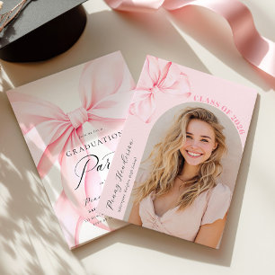 Invitación de foto de graduación con lazo rosa