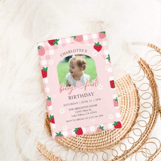 Invitación de foto del primer cumpleaños de Berry (Subido por el creador)