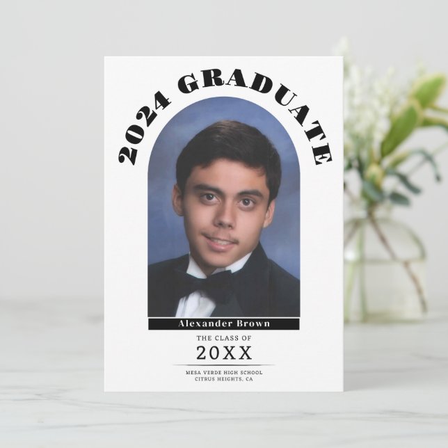 Invitación de fotografía de graduados modernos (Anverso de pie)