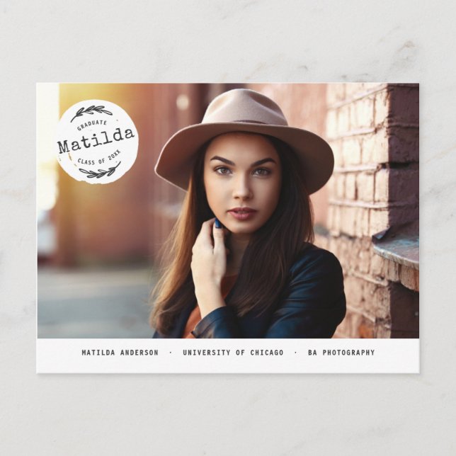 Invitación de fotos de graduados modernos + invita (Anverso)