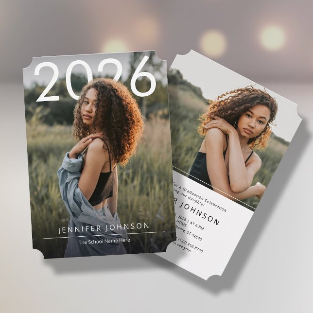 Invitación de graduación con 2 fotos (Subido por el creador)