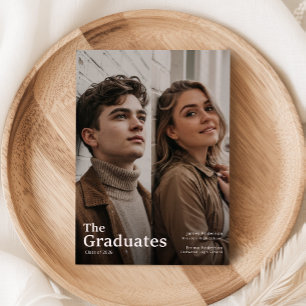 Invitación de graduación con foto de dos graduados