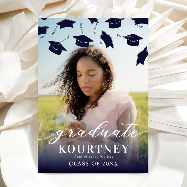 Invitación de graduación con foto en azul marino e (Subido por el creador)