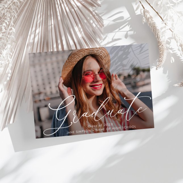 invitación de graduación con letras elegantes (Subido por el creador)