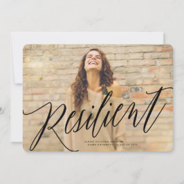 Invitación de graduación cursiva resistente