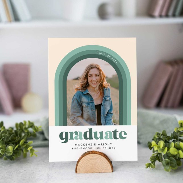 Invitación de Graduación de Arco Retro Verde (Subido por el creador)