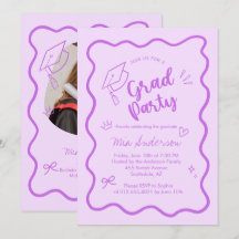 Invitación de graduación de borde ondulado rosa de