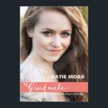 INVITACIÓN de graduación de CLASSY | Coral<br><div class="desc">Otros Colores. Para cambiar el color de fondo en la parte posterior de la invitación,  haga clic en "Personalizar",  atrás (de invitación),  editar,  fondo (abajo del menú),  elija su color. com</div>