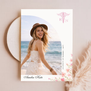 Invitación de Graduación de Enfermería con Flor Si