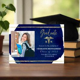 Invitación de graduación de enfermería médica